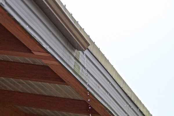Gillespie handyman is Expert eavestrough repair services in Kanata, Ontario, Canada